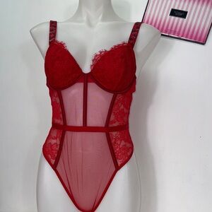 🔥Victoria's Secret Red Lace Mesh Bodysuit Sz Medium NWT